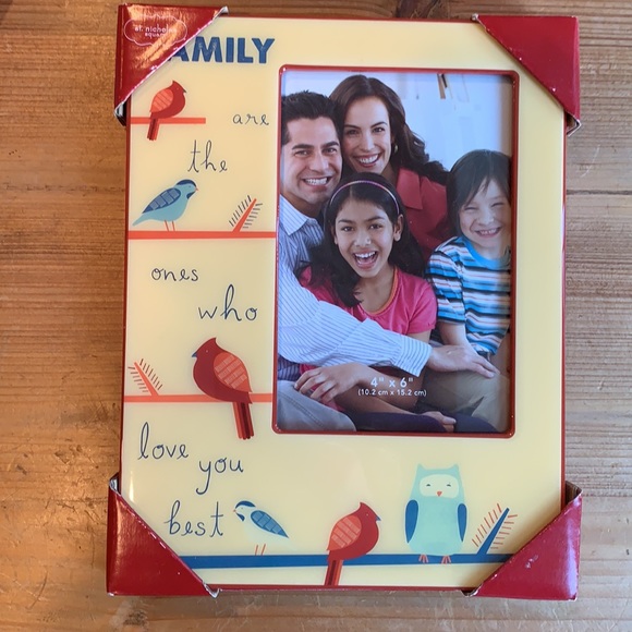 ⭐️Set of two 4x6 Picture Frames Family Theme - Picture 2 of 5